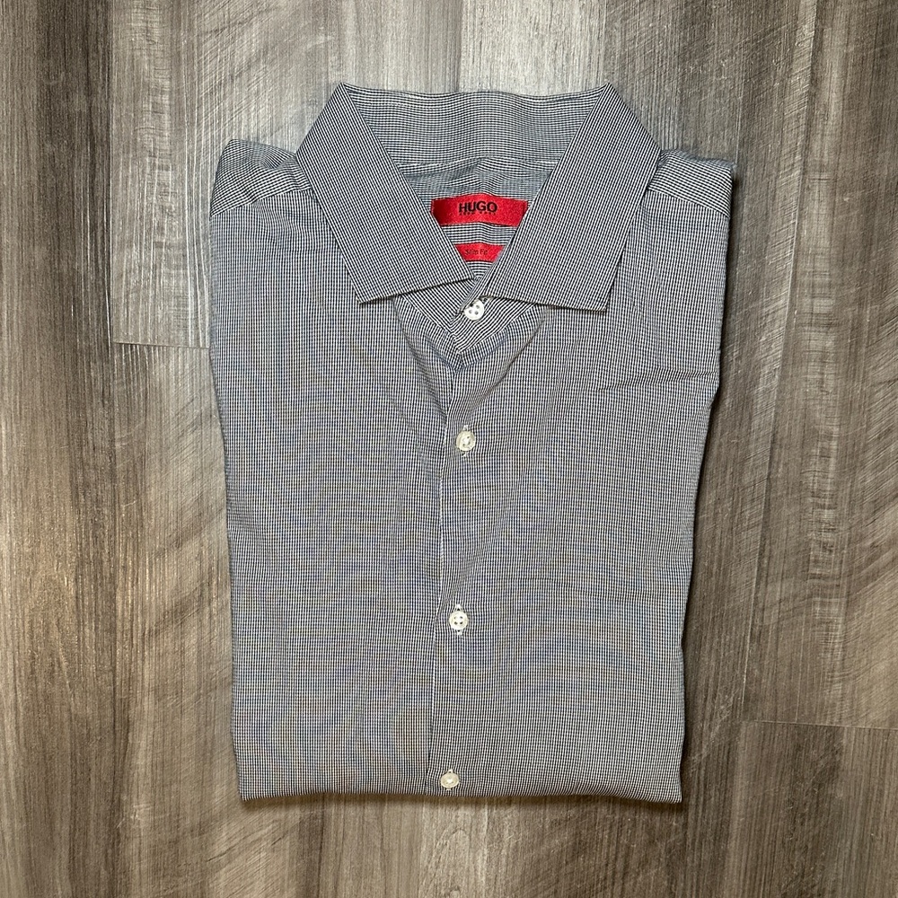 HUGO Hugo Boss Slim Fit Long Sleeve Button Down - 16.5 / 34/35 (Large)